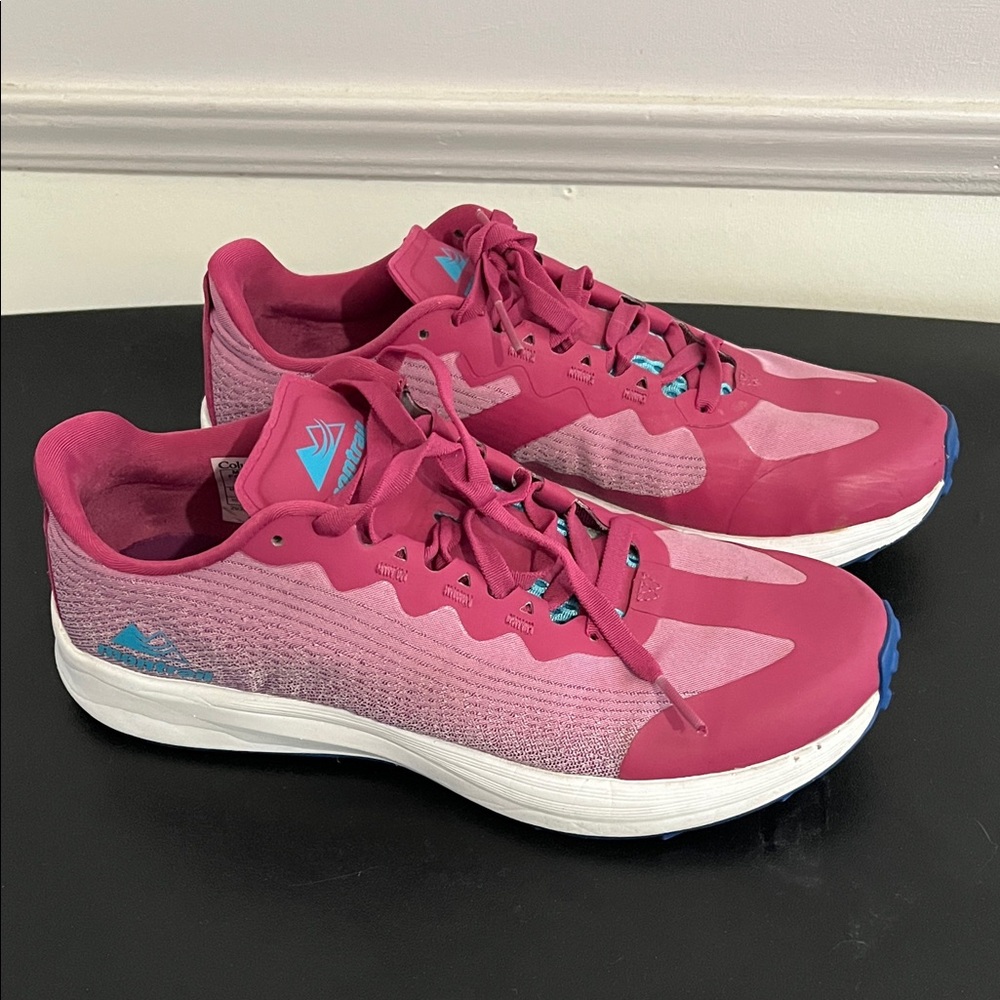 Columbia Women's Pink and Blue Athletic Shoes